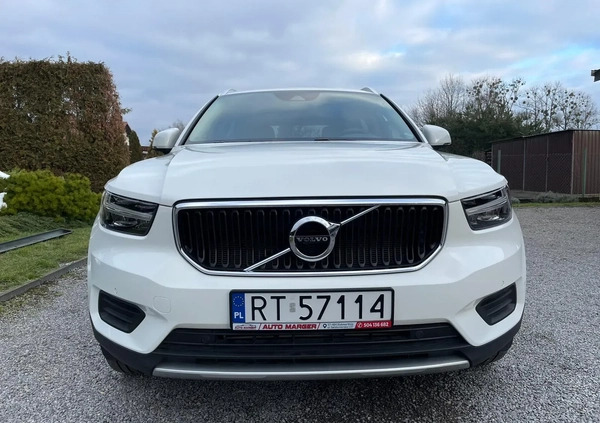 Volvo XC 40 cena 120000 przebieg: 41000, rok produkcji 2020 z Warszawa małe 436